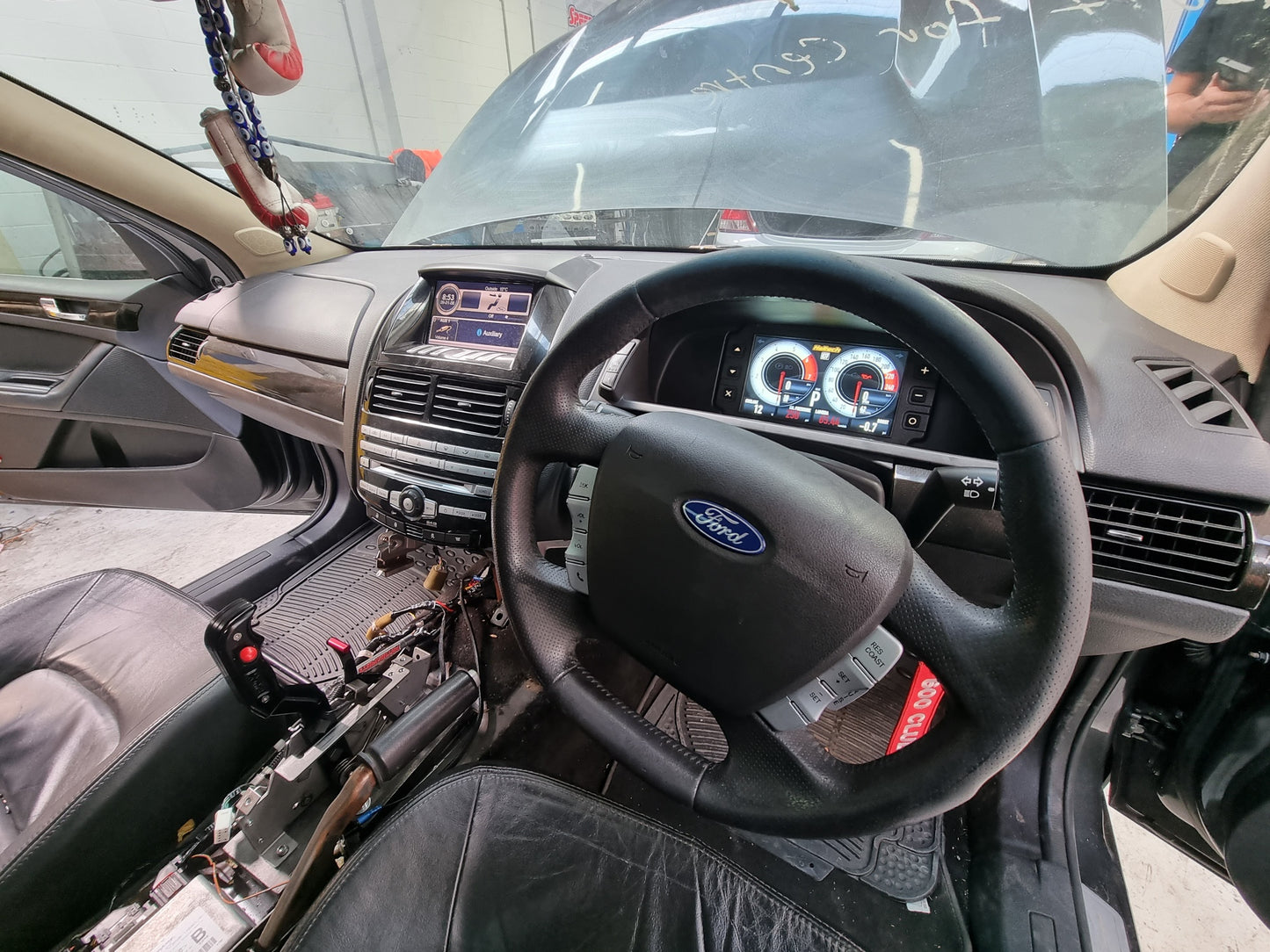 Ford Falcon FG 08-16 Dash Mount