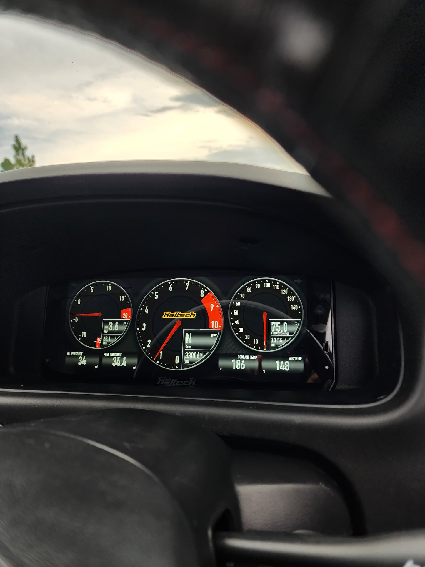 Nissan Skyline R33 Dash Mount